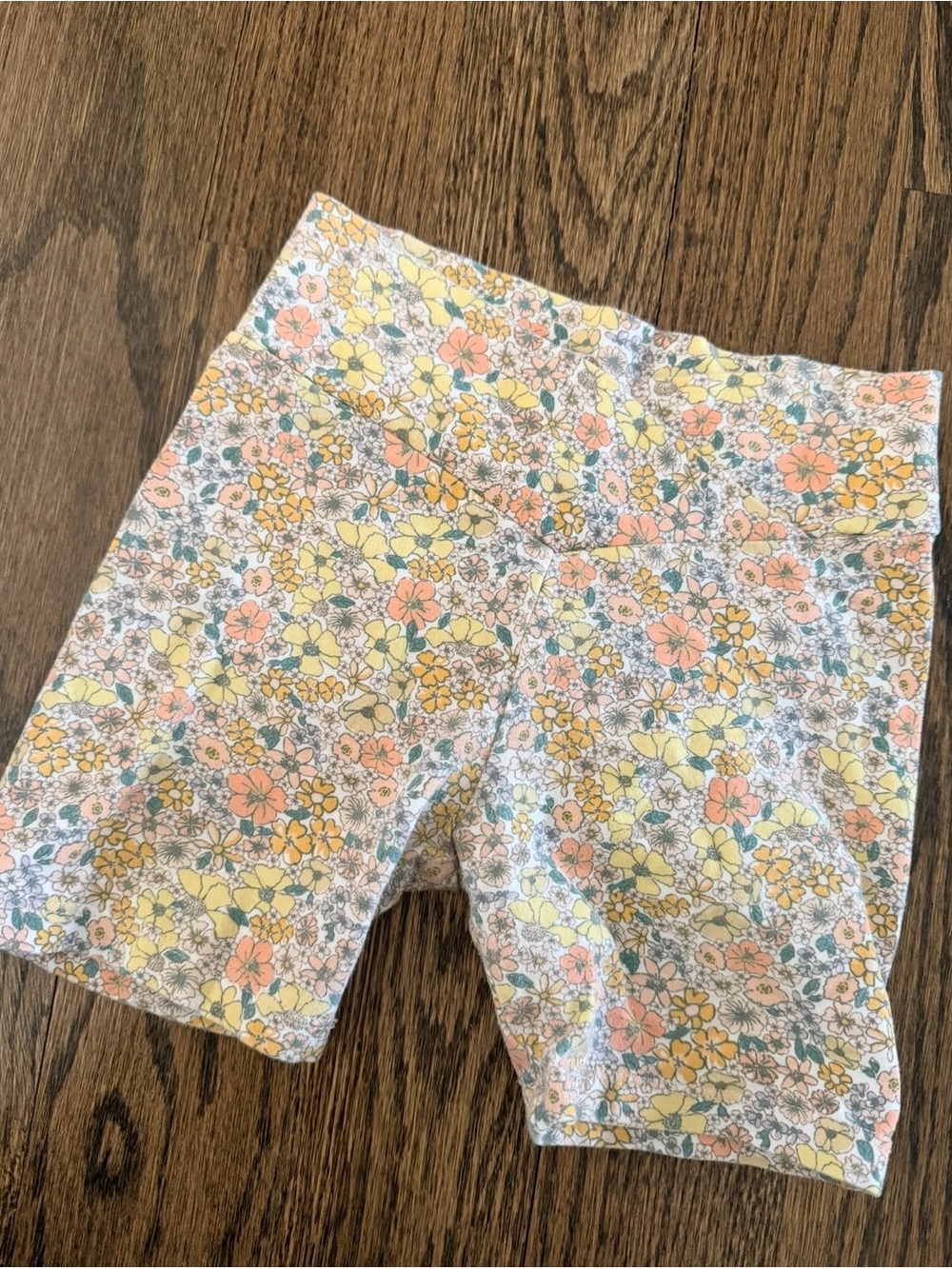Adorable Girl’s  Floral Biker Shorts 6/6x